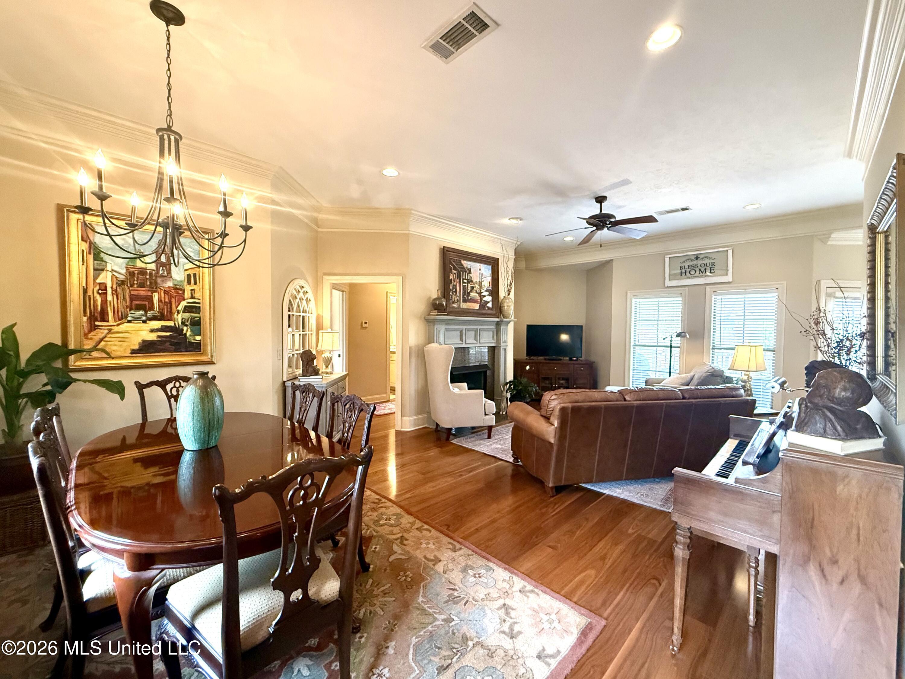 563 Eastside Cove Brandon, MS 39047 - Photo 13 of 57 Photo Mar 24 2026, 3 01 31 PM