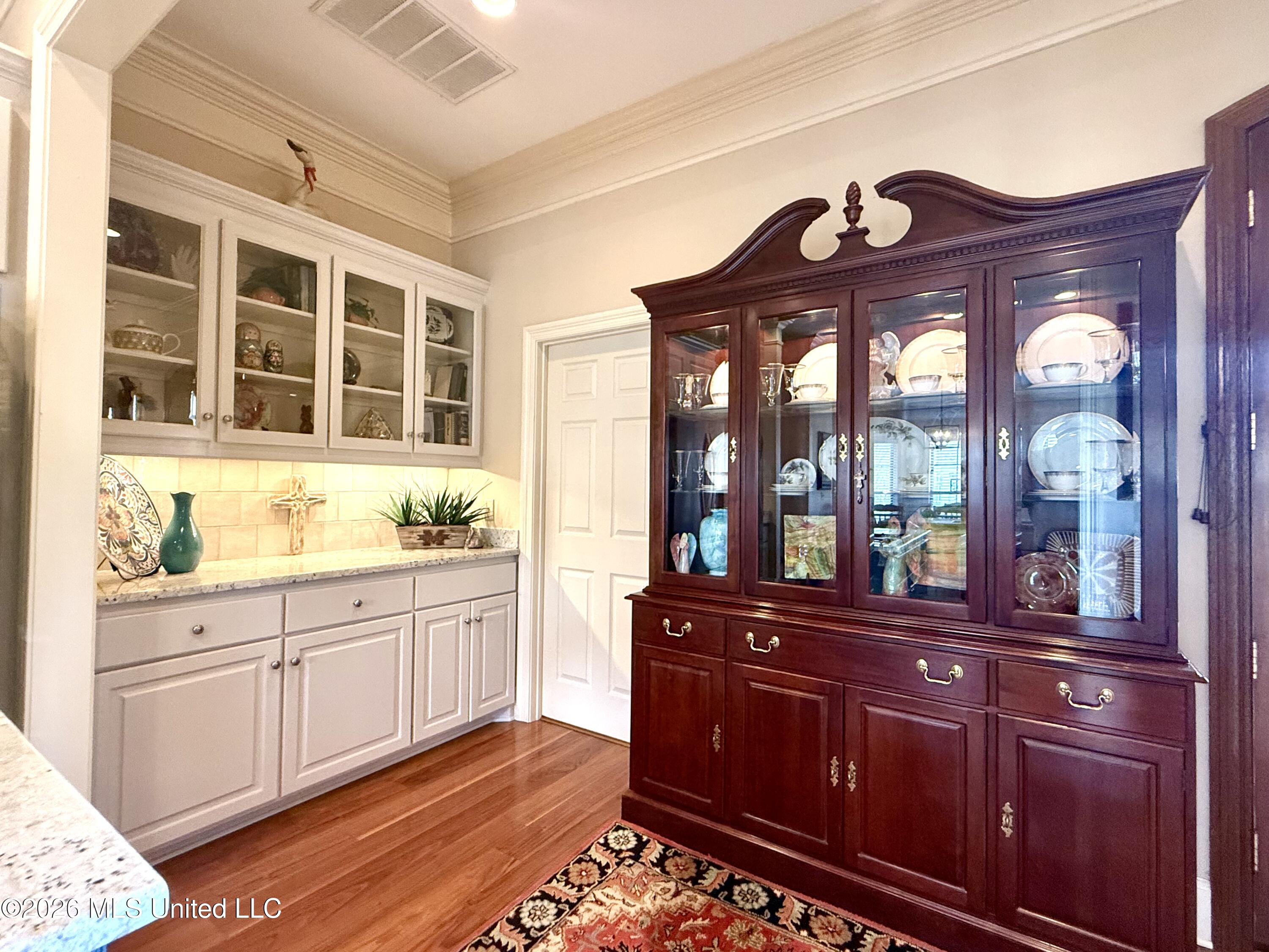 563 Eastside Cove Brandon, MS 39047 - Photo 20 of 57 Photo Mar 24 2026, 2 59 29 PM