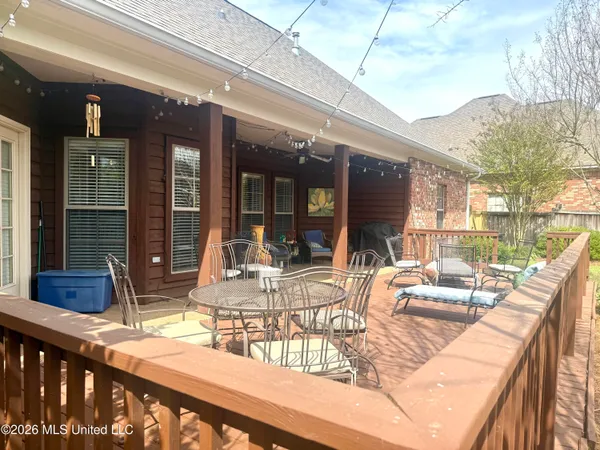 $379,900 | 563 Eastside Cove, Brandon, MS 39047