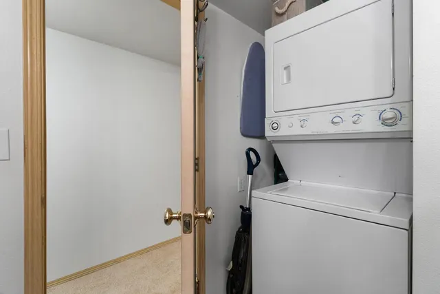 $450,000 | 1050 South Westcliff Place, Spokane, WA 99224