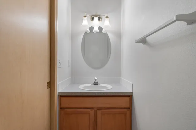 $450,000 | 1050 South Westcliff Place, Spokane, WA 99224