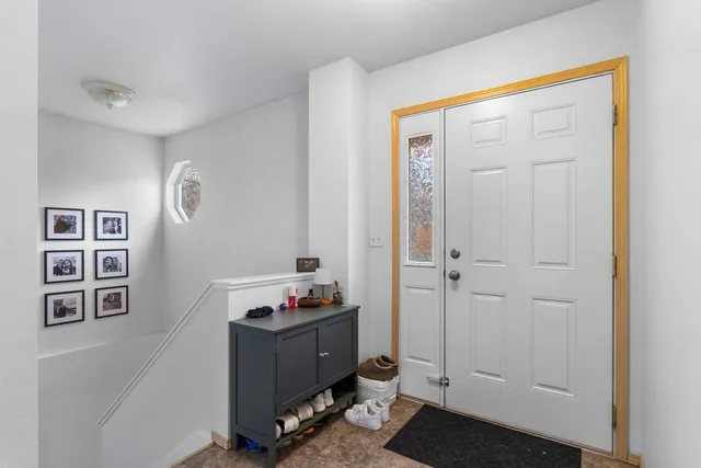 $450,000 | 1050 South Westcliff Place, Spokane, WA 99224