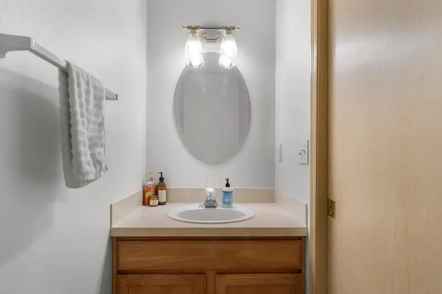 $450,000 | 1050 South Westcliff Place, Spokane, WA 99224