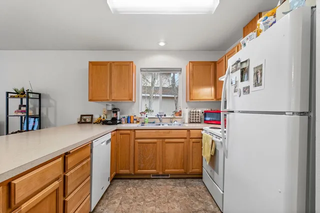 $450,000 | 1050 South Westcliff Place, Spokane, WA 99224