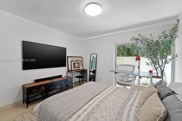 $13,500 | 2721 Southwest 22nd Avenue, Unit A, Miami, FL 33133