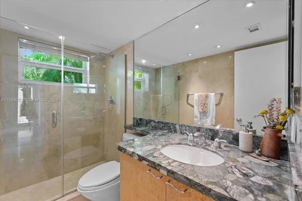 $13,500 | 2721 Southwest 22nd Avenue, Unit A, Miami, FL 33133