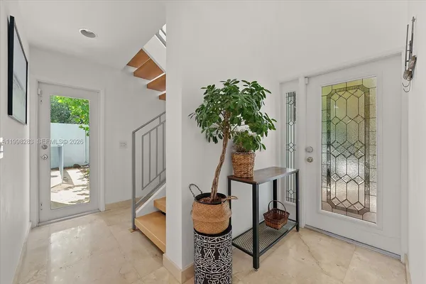 $13,500 | 2721 Southwest 22nd Avenue, Unit A, Miami, FL 33133