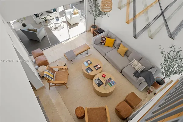 $13,500 | 2721 Southwest 22nd Avenue, Unit A, Miami, FL 33133