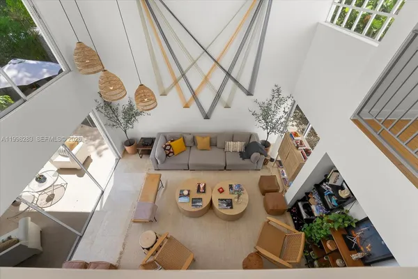 $13,500 | 2721 Southwest 22nd Avenue, Unit A, Miami, FL 33133