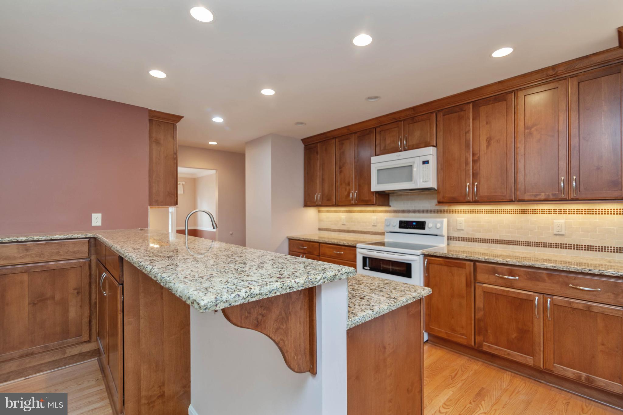 7703 Modisto Lane Springfield, VA 22153 - Photo 13 of 40 Gallery Image 13
