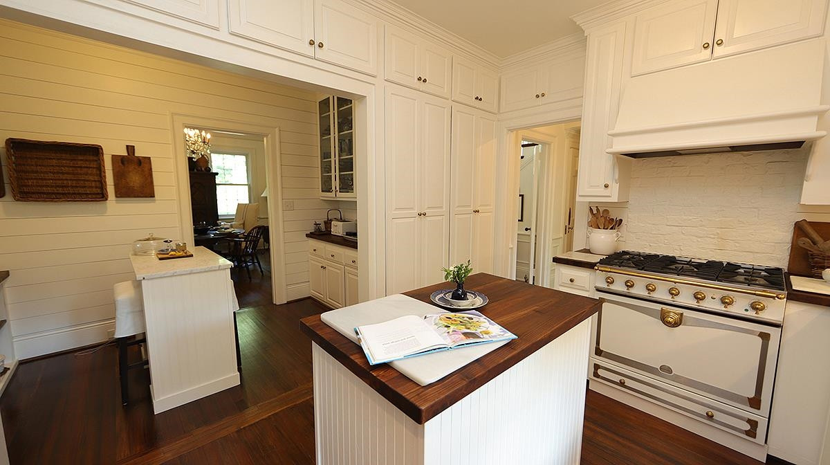 1823 St Marys Street Raleigh, NC 27608 - Photo 3 of 54 Kitchen