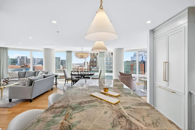 $8,995,000 | 10 Rowes Wharf, Unit PH4, Boston, MA 02110