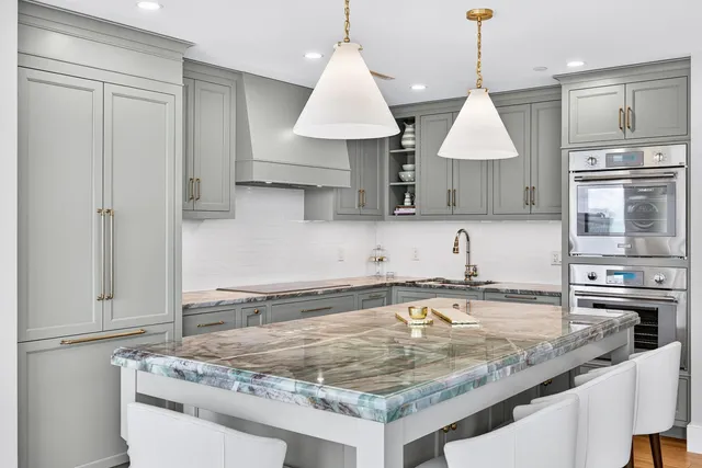 $8,995,000 | 10 Rowes Wharf, Unit PH4, Boston, MA 02110