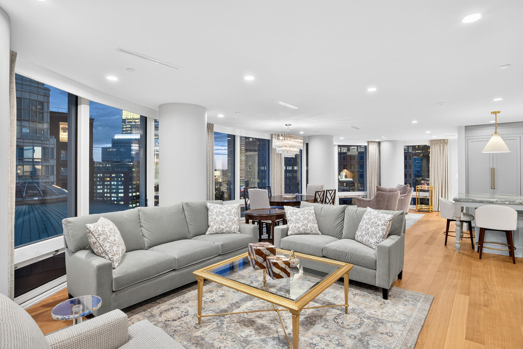 10 Rowes Wharf, Unit PH4 Boston, MA 02110 - Photo 38 of 93 102_9L4A6437