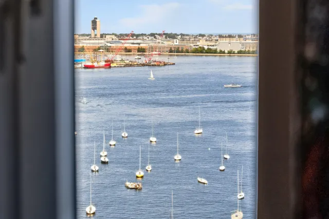 $8,995,000 | 10 Rowes Wharf, Unit PH4, Boston, MA 02110