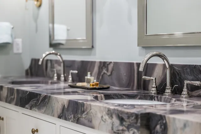 $8,995,000 | 10 Rowes Wharf, Unit PH4, Boston, MA 02110