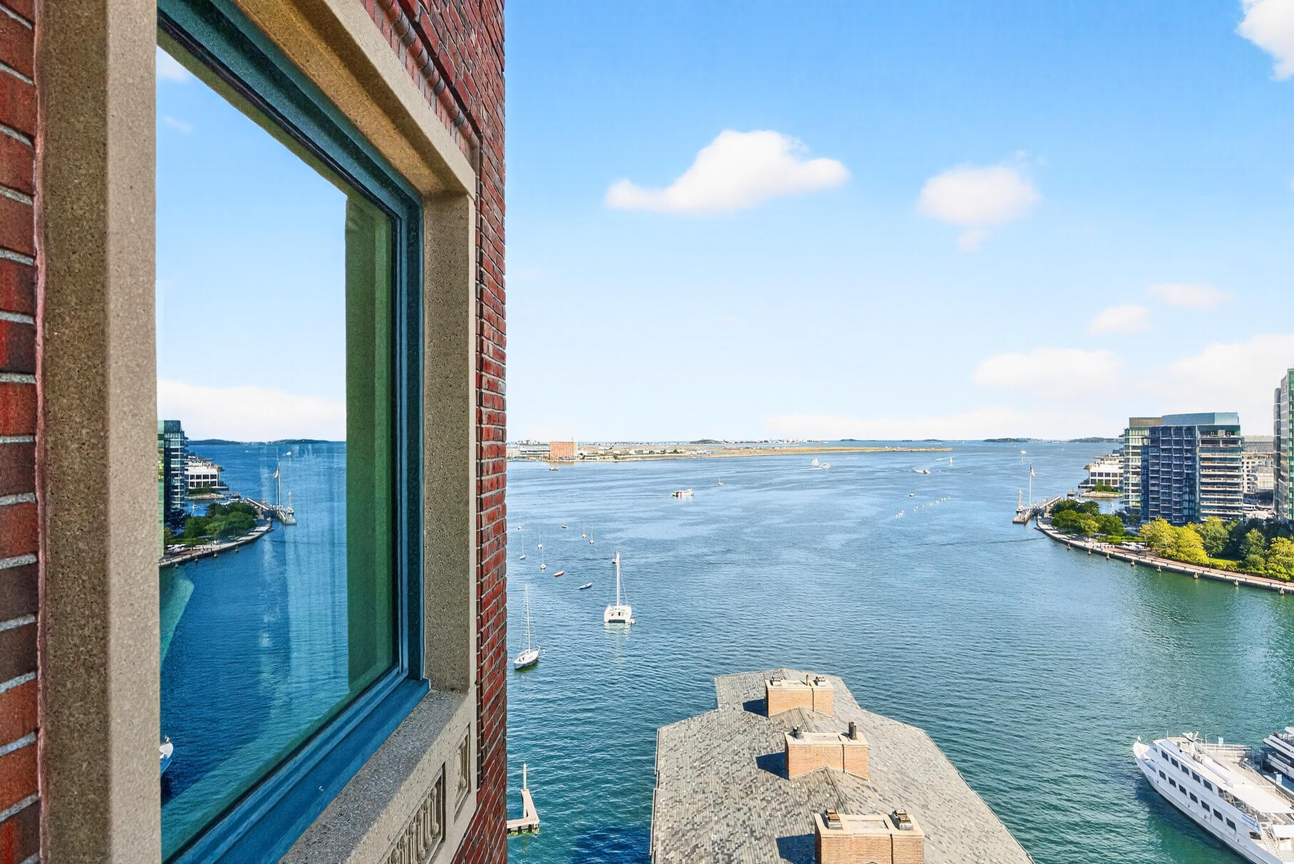 10 Rowes Wharf, Unit PH4 Boston, MA 02110 - Photo 71 of 93 101_9L4A6041