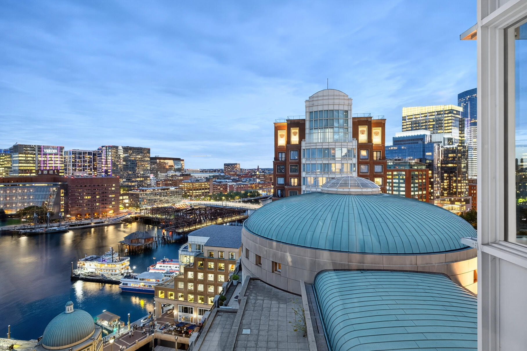 10 Rowes Wharf, Unit PH4 Boston, MA 02110 - Photo 77 of 93 104_9L4A6445