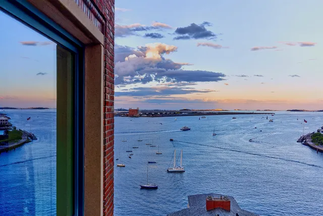 $8,995,000 | 10 Rowes Wharf, Unit PH4, Boston, MA 02110