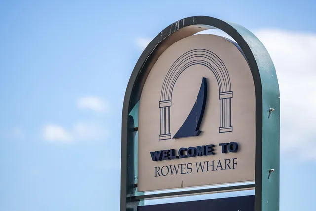 $8,995,000 | 10 Rowes Wharf, Unit PH4, Boston, MA 02110