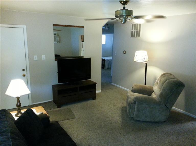 1253 Fall River Road Ypsilanti, MI 48198 - Photo 2 of 15 Photo 2
