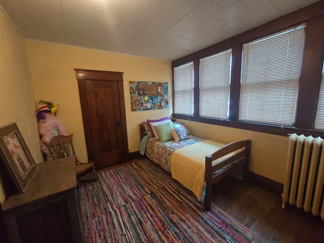 $210,000 | 1035 Academy Street, Elroy, WI 53929