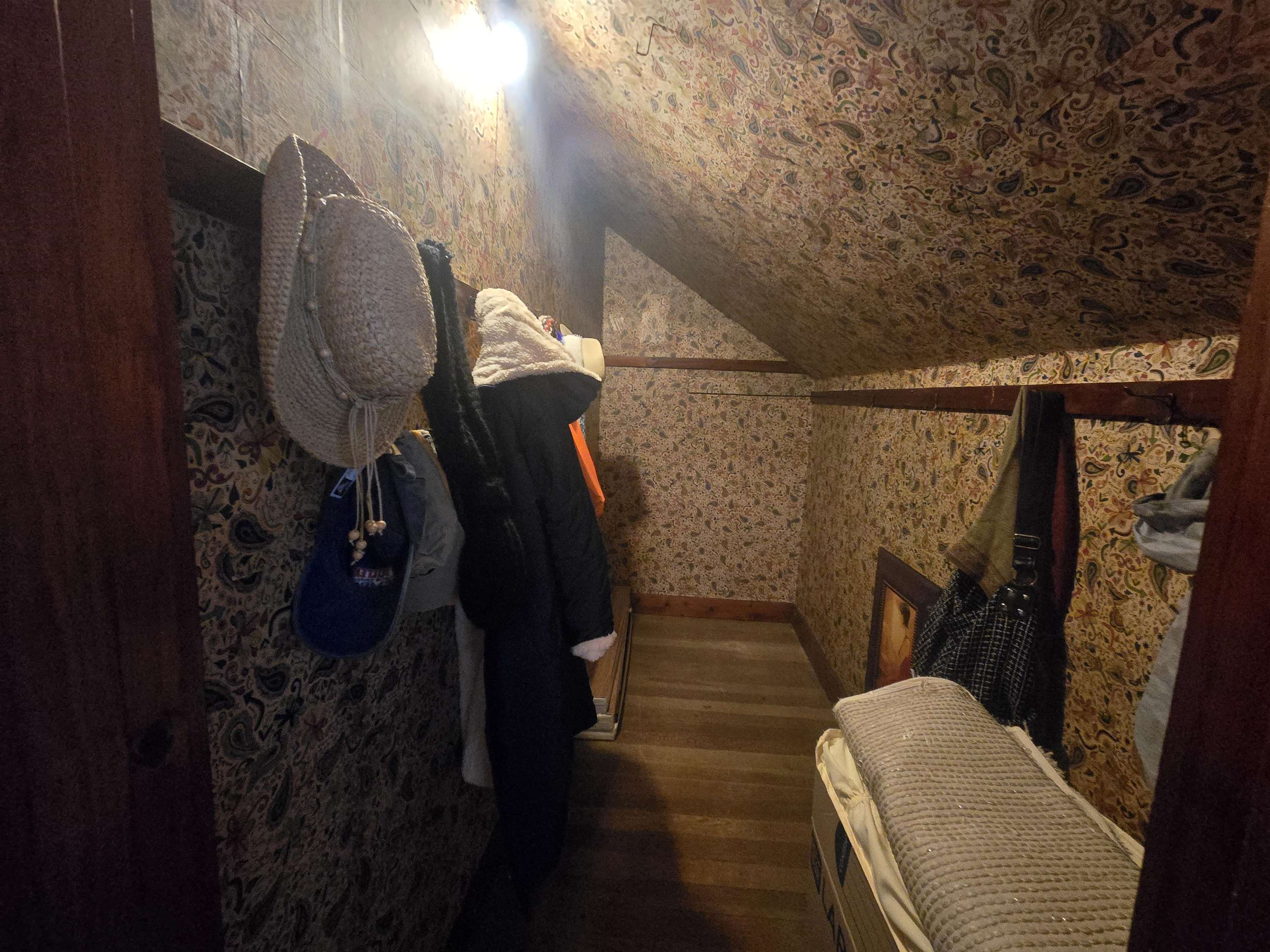 1035 Academy Street Elroy, WI 53929 - Photo 26 of 34