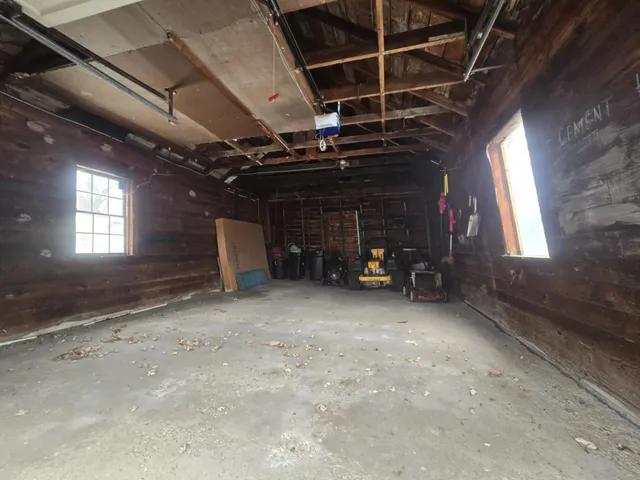 $210,000 | 1035 Academy Street, Elroy, WI 53929