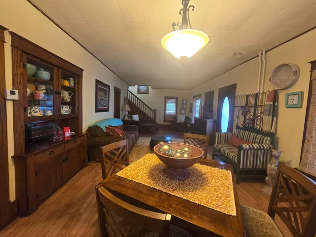 $210,000 | 1035 Academy Street, Elroy, WI 53929