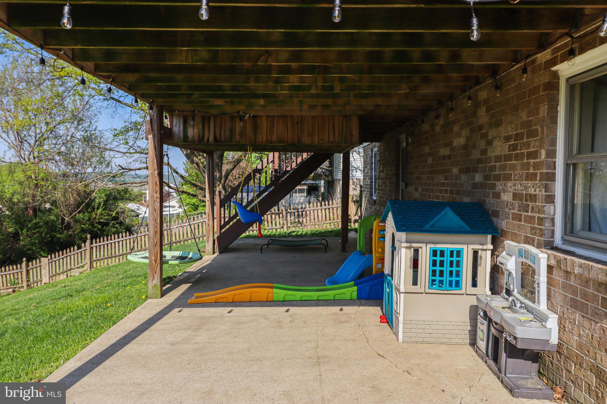 605 Norman Road York, PA 17406 - Photo 35 of 42