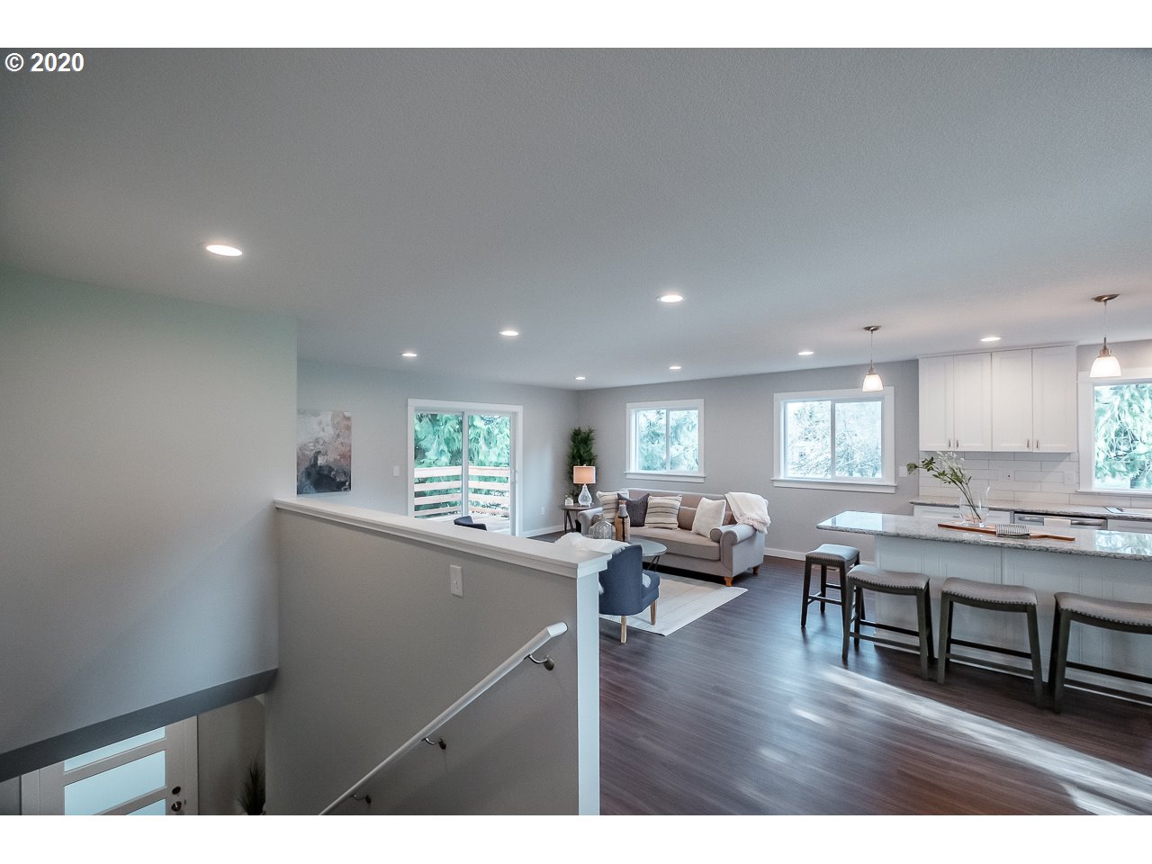 15337 South Maplelane Road Oregon City, OR 97045 - Photo 4 of 32 Gallery Image 4