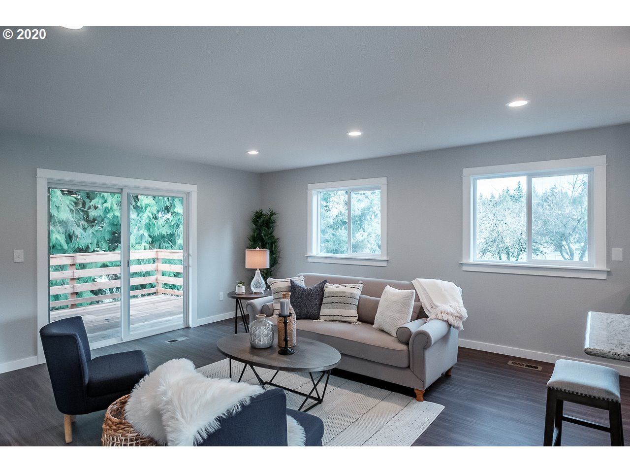 15337 South Maplelane Road Oregon City, OR 97045 - Photo 5 of 32 Gallery Image 5
