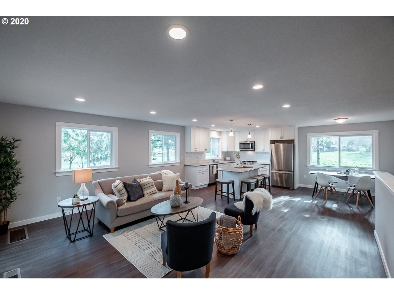15337 South Maplelane Road Oregon City, OR 97045 - Photo 7 of 32 Gallery Image 7