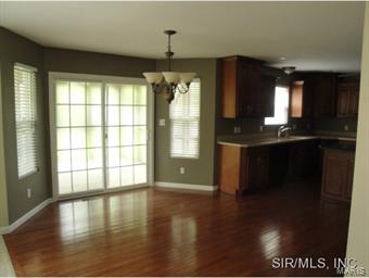 199 Valley View Drive Edwardsville, IL 62025 - Photo 11 of 24 Gallery Image 11