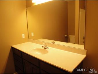 199 Valley View Drive Edwardsville, IL 62025 - Photo 23 of 24 Gallery Image 23