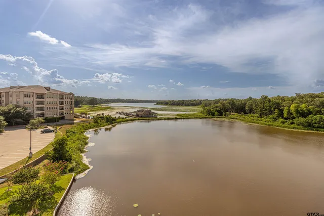 $365,000 | 3351 Cascades Court, Unit 327, Tyler, TX 75709