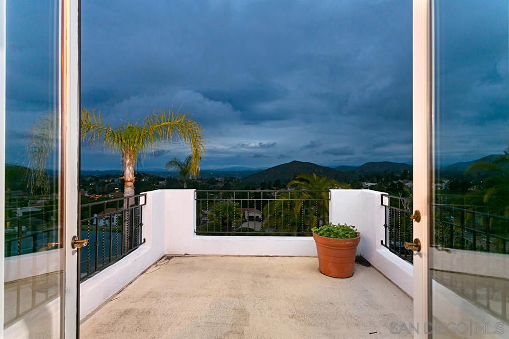 13630 Overland Pass Road Poway, CA 92064 - Photo 16 of 25