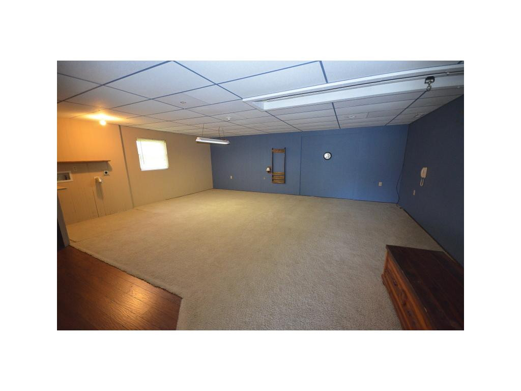 141 River Road Bluff City, TN 37618 - Photo 14 of 24 Huge Downstairs Den Area