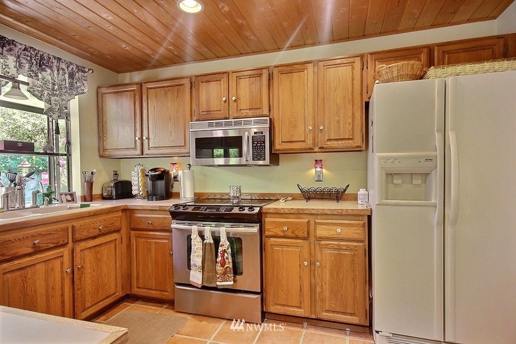 721 South 31st Street Renton, WA 98055 - Photo 6 of 24 Gallery Image 6
