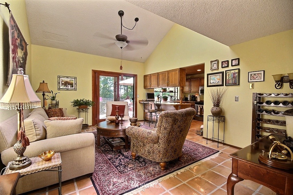 721 South 31st Street Renton, WA 98055 - Photo 9 of 24 Gallery Image 9