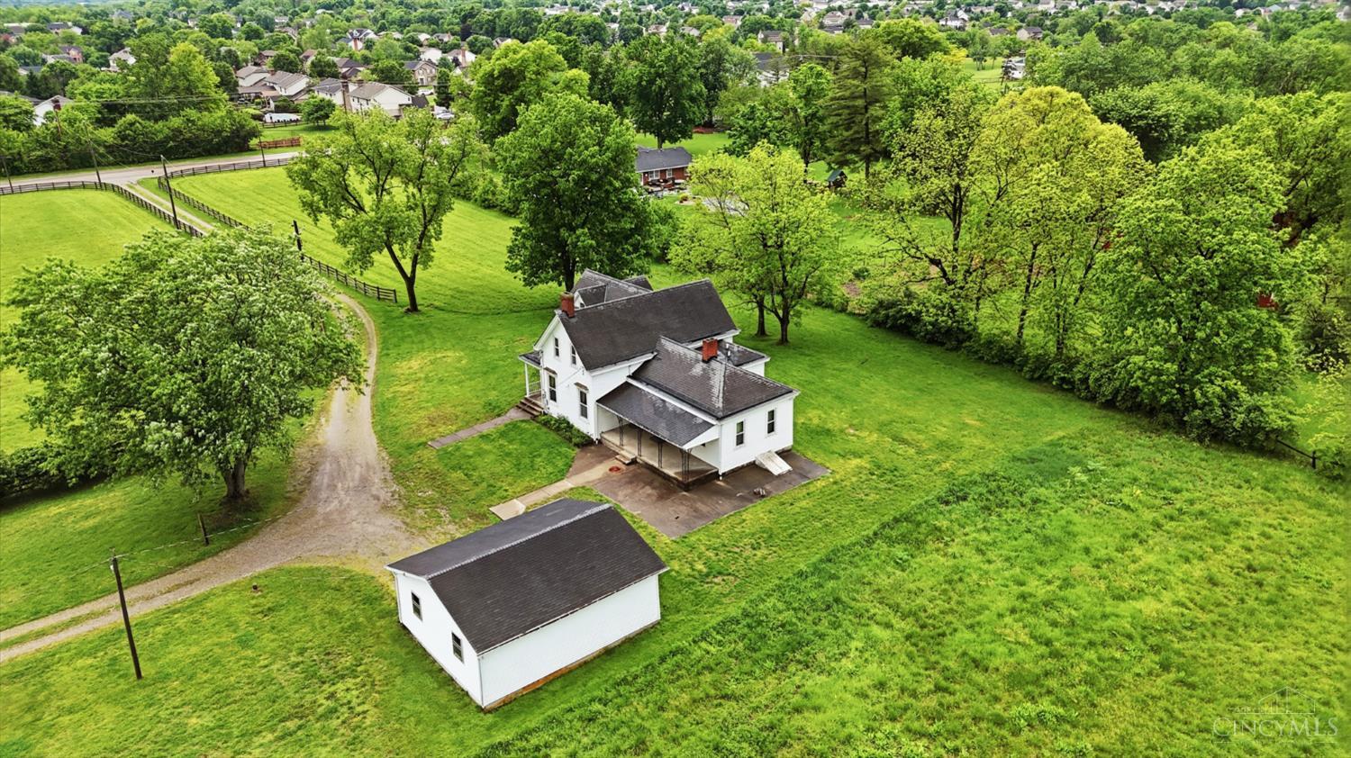 4060 Princeton Road Hamilton, OH 45011 - Photo 5 of 62