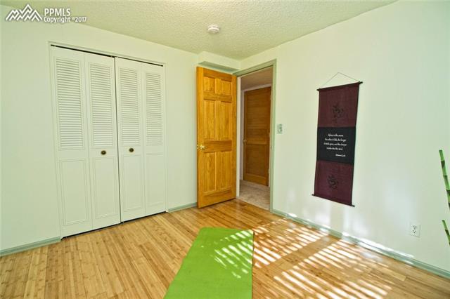 1129 Cresta Road Colorado Springs, CO 80905 - Photo 24 of 35 Gallery Image 24
