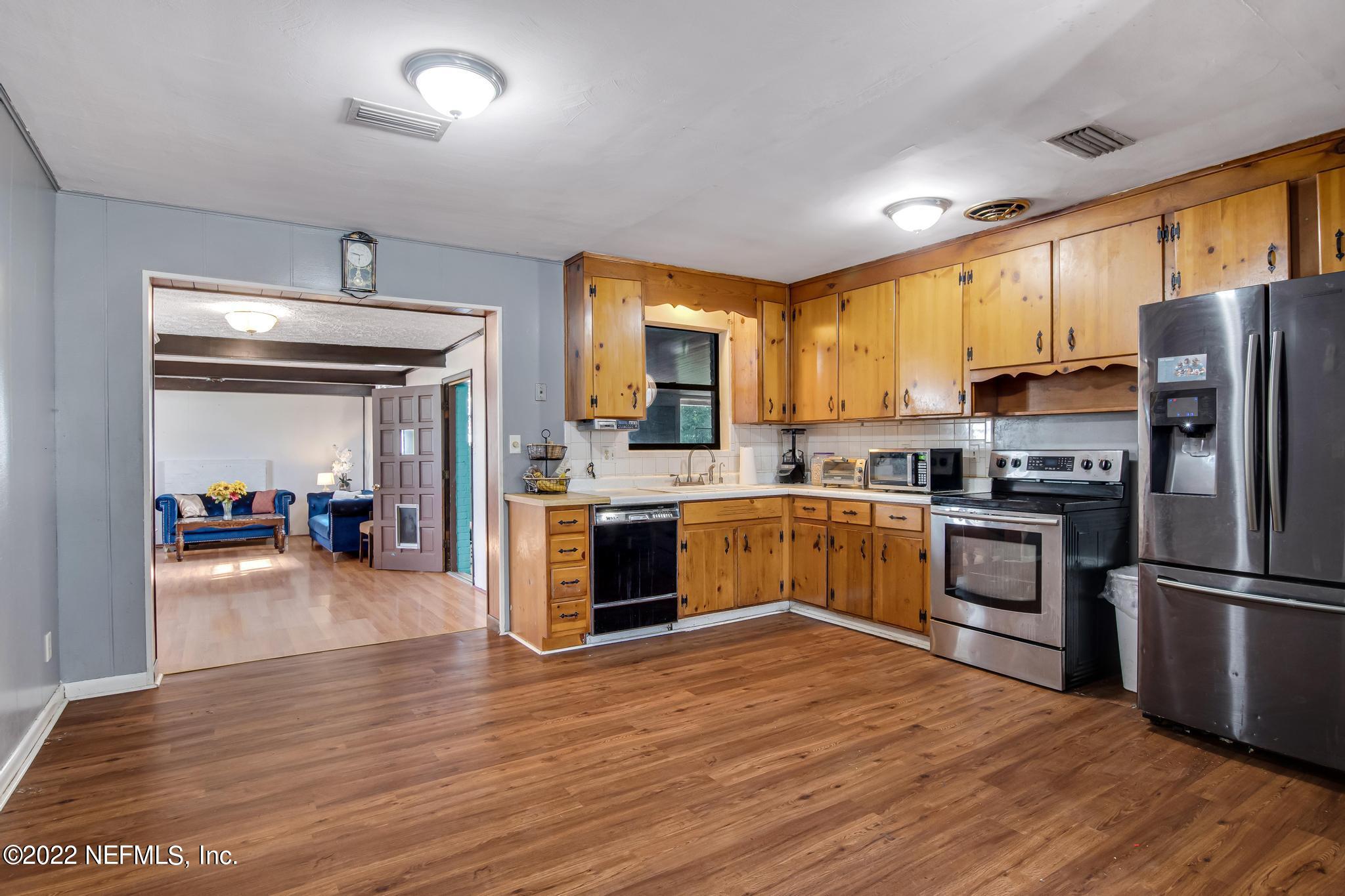 2805 Adele Road Jacksonville, FL 32216 - Photo 16 of 66 DSC_2146_HDR01