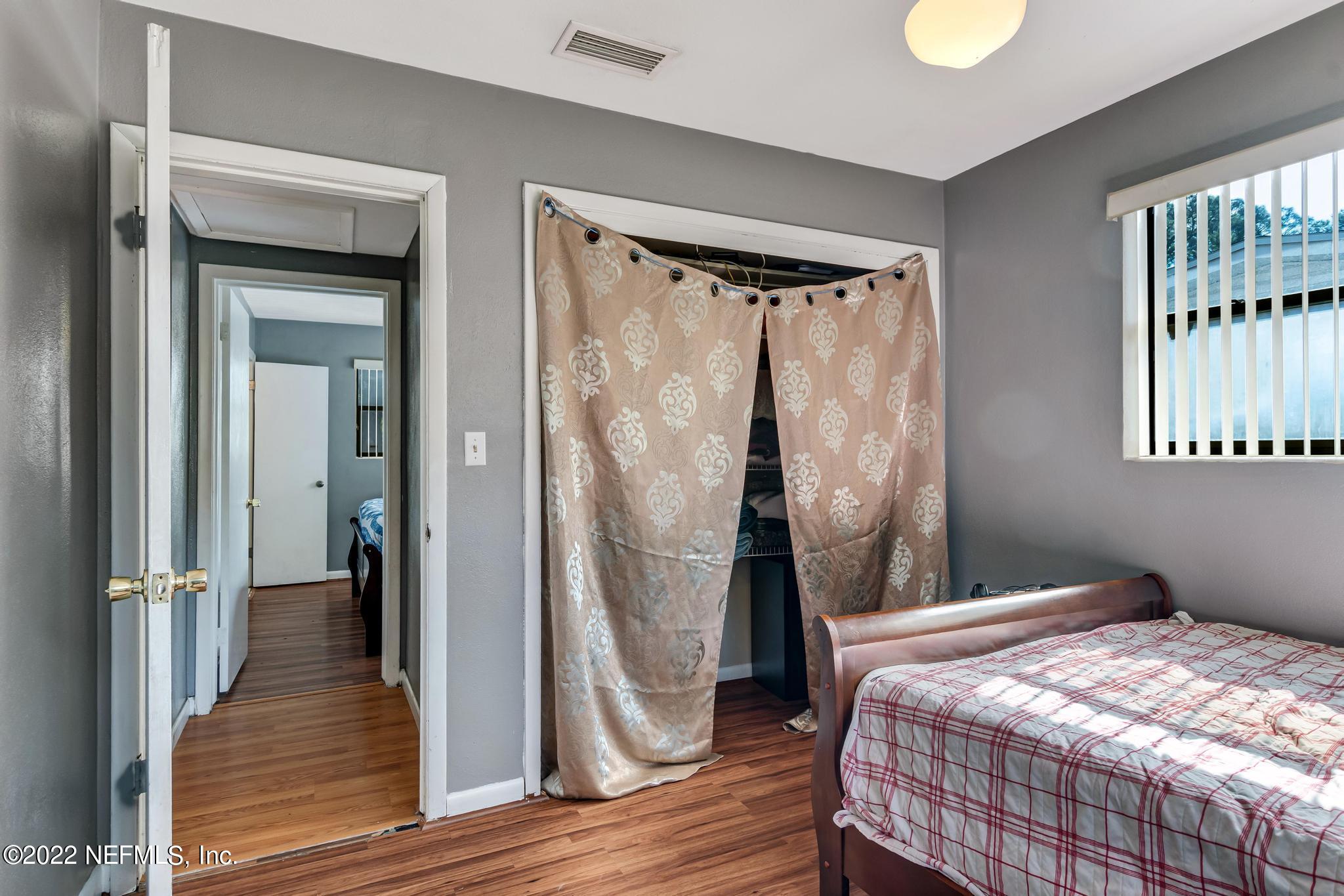 2805 Adele Road Jacksonville, FL 32216 - Photo 35 of 66 DSC_2251_HDR01