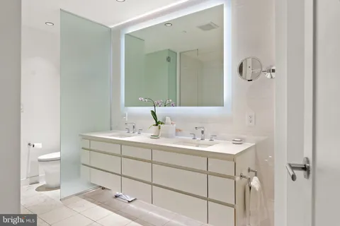 $2,875,000 | 2501 M Street Northwest, Unit 203, Washington, DC 20037