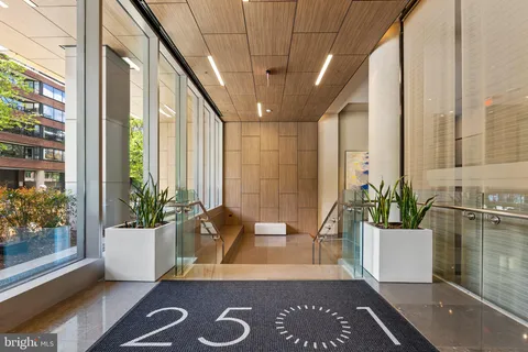 $2,875,000 | 2501 M Street Northwest, Unit 203, Washington, DC 20037