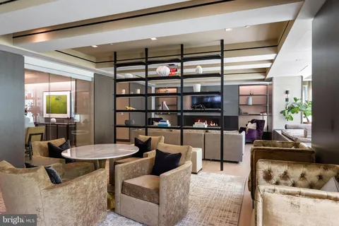 $2,875,000 | 2501 M Street Northwest, Unit 203, Washington, DC 20037