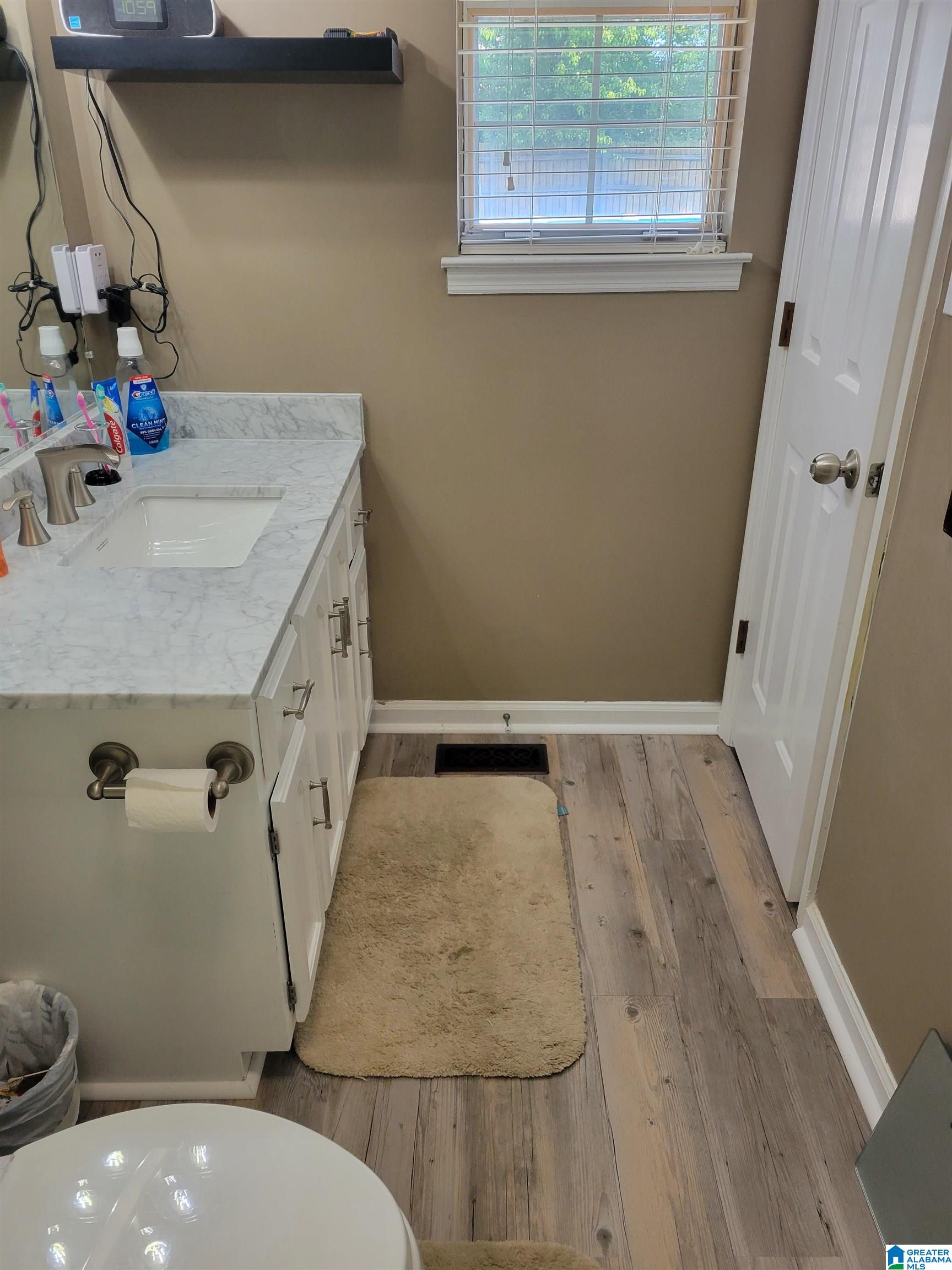 678 Kennedy Road Gardendale, AL 35071 - Photo 15 of 32