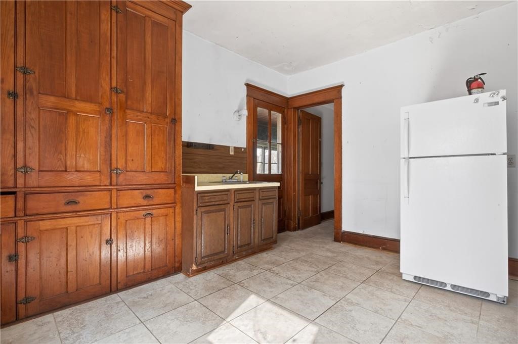 4 3rd Street Oneonta, NY 13820 - Photo 10 of 23