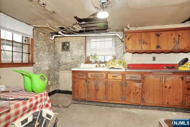 $895,000 | 75 Cleveland Street, Hackensack, NJ 07601